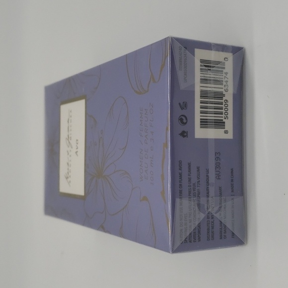 3- Badgley Mischka Women's NWT - Picture 4 of 4